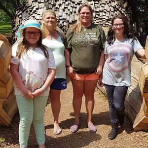 Meet your Posher, Peggy